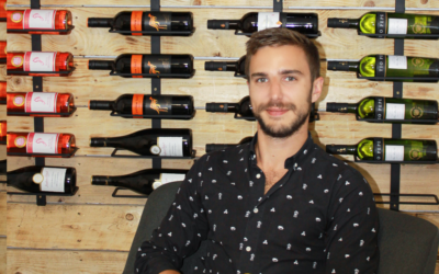 Interview d’Etienne, l’un de nos apprenants ayant suivi la formation WSET niveau 1 & 2 en vin 🍷👌